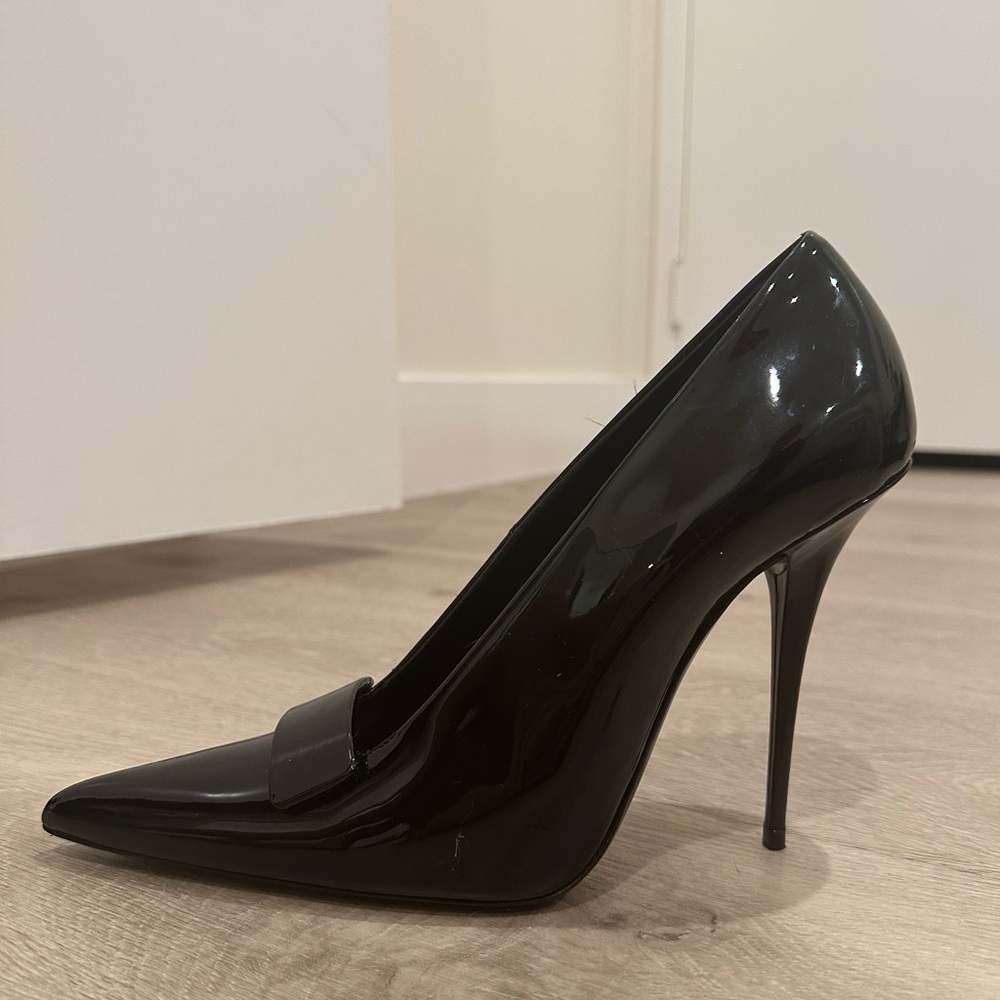 Saint Laurent Patent Kayla Heels - Picture 5 of 11